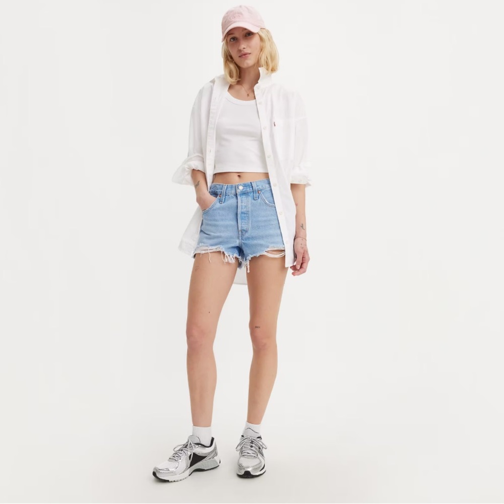 Levi's® Premium 501® HIGH RISE WOMEN'S SHORTS Light Wash Size 23
